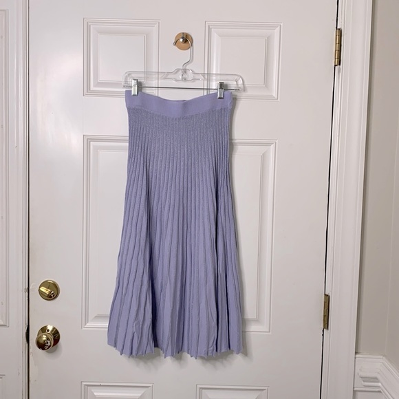 525 Pleat Midi Skirt in Ice Blue Lavender NWT S - Picture 2 of 6